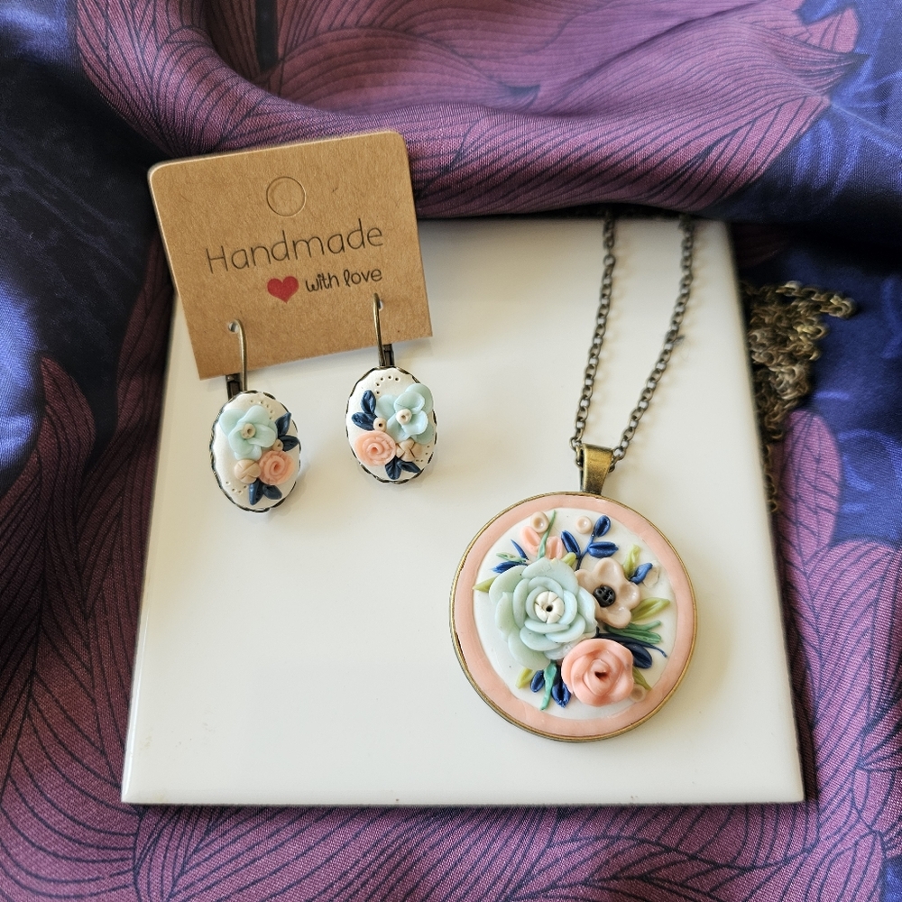 Handmade Floral Jewelry Set - Pink and Blue
